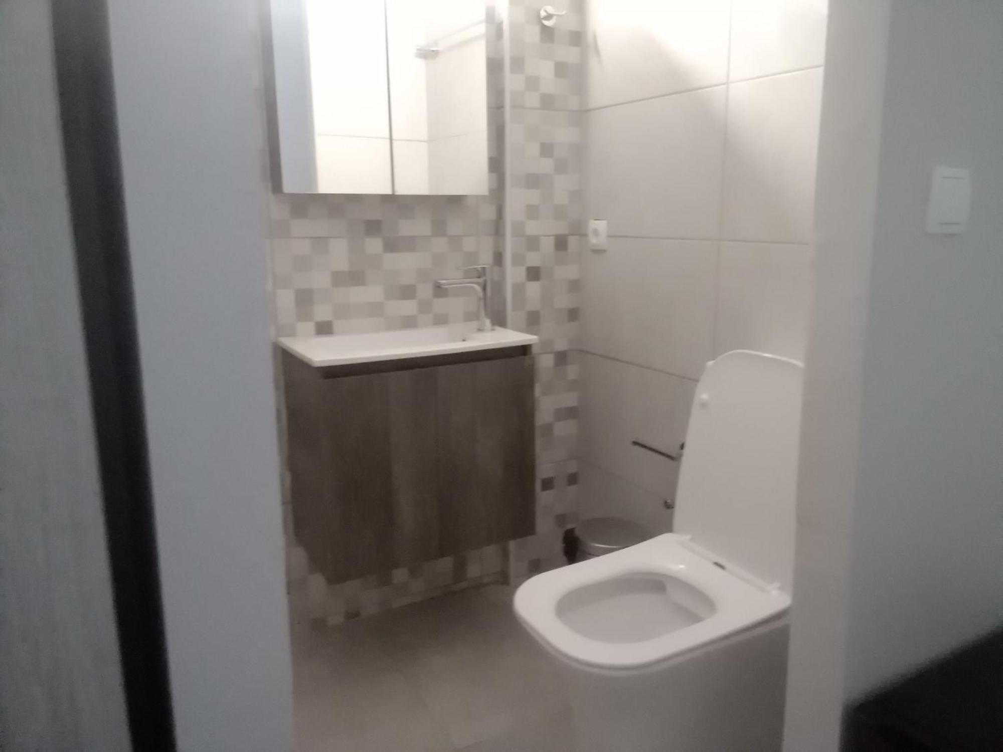 President Guest House Кератокампос Екстериор снимка